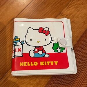Vintage Hello Kitty wallet